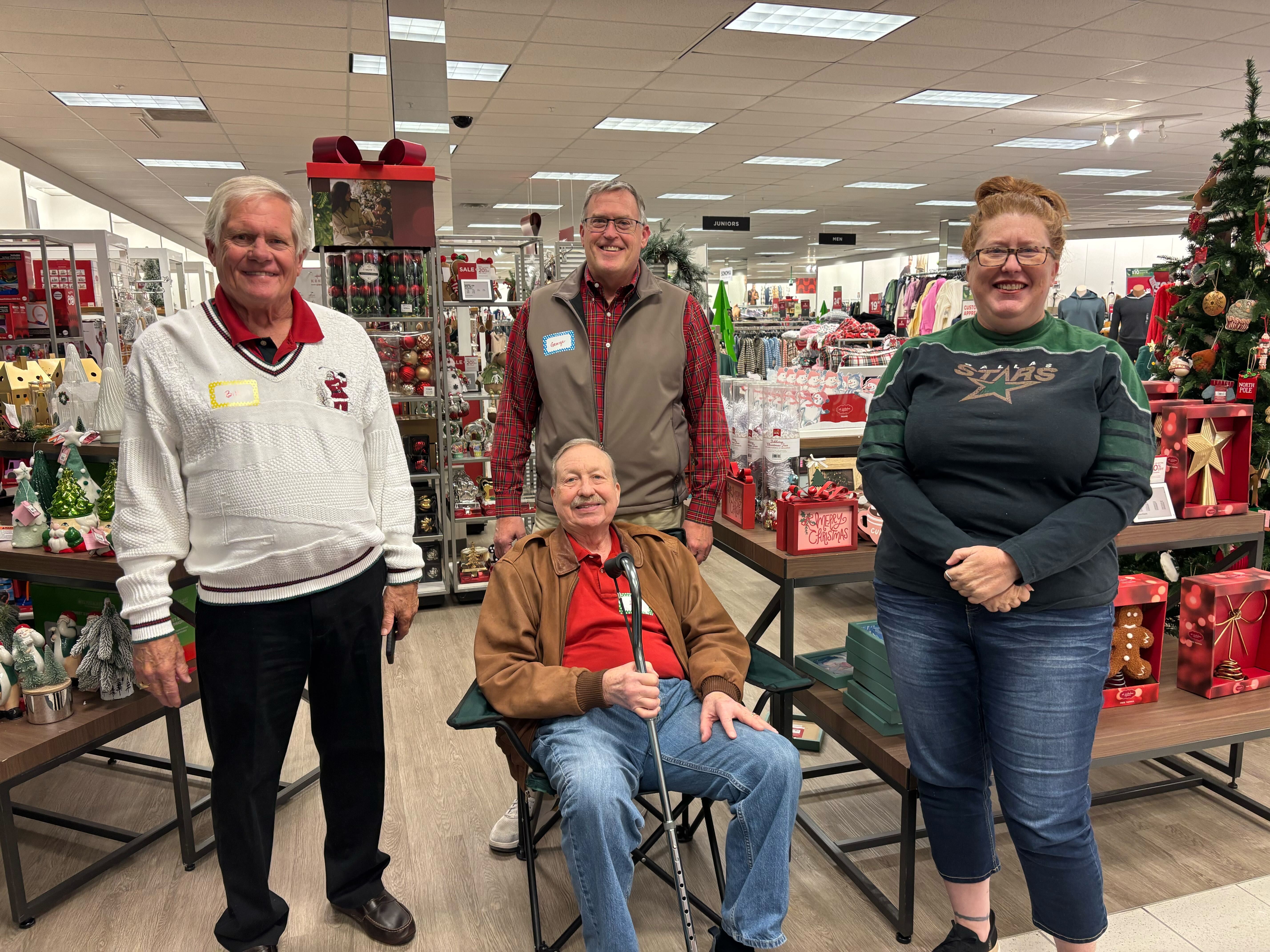 Sigler Shopping Volunteers 4